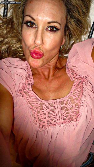 Original 970 px/ 1728 px