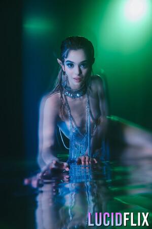 Original 2000 px/ 3000 px