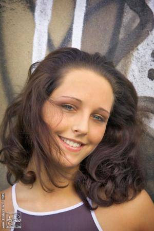 Original 750 px/ 1124 px