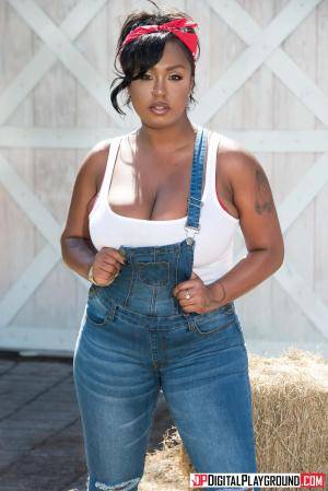 Layton Benton-A Handywomans Job-Digital Playground
