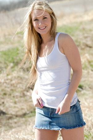 Original 1365 px/ 2048 px