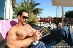 Original 900 px/ 600 px