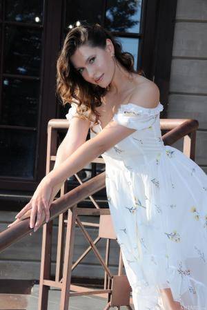 Original 854 px/ 1280 px