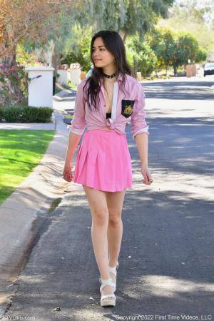 Original 852 px/ 1280 px