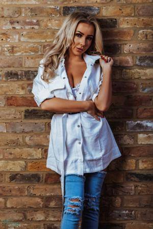 Original 3000 px/ 4500 px