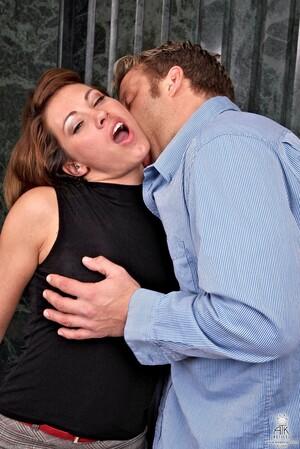 Original 1068 px/ 1600 px