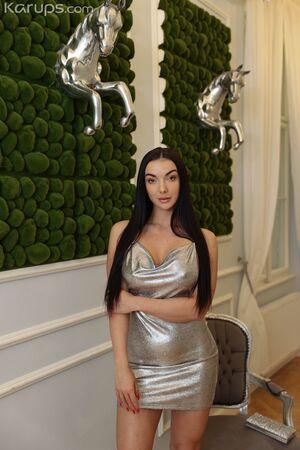 Original 2000 px/ 3000 px