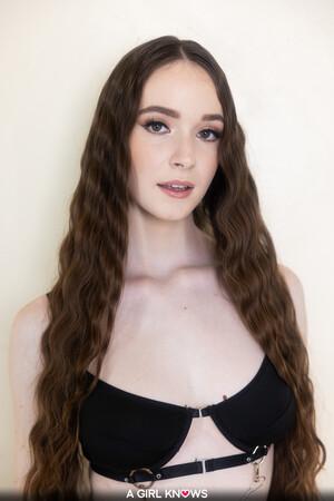 Original 2561 px/ 3840 px