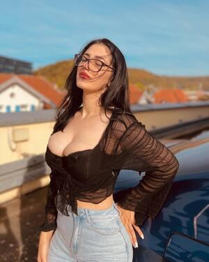 Original 1440 px/ 1800 px