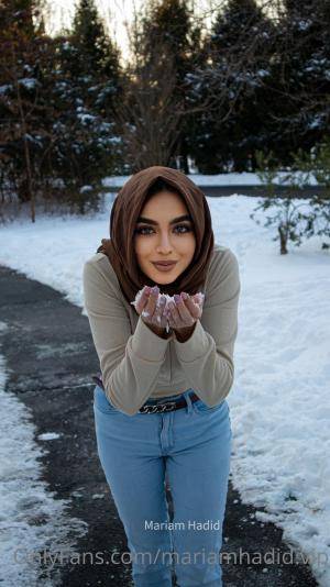 Original 2300 px/ 4096 px