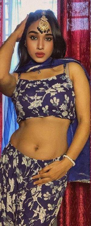 Original 322 px/ 800 px