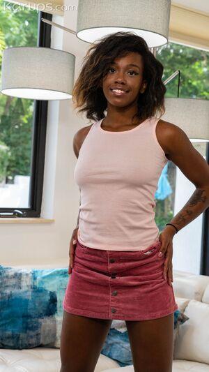 Original 1687 px/ 3000 px