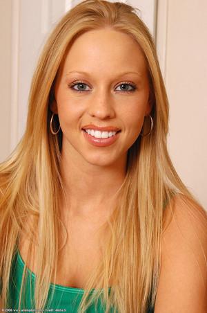 Original 680 px/ 1024 px