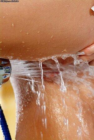 Original 855 px/ 1278 px