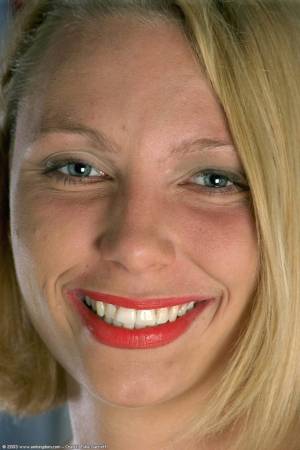 Original 682 px/ 1024 px