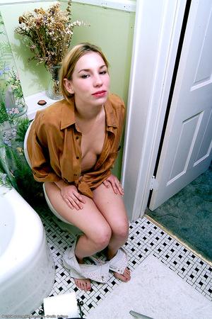 Original 682 px/ 1024 px