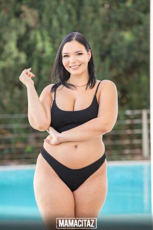 Original 2560 px/ 3840 px