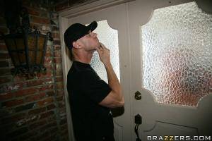 Original 900 px/ 600 px