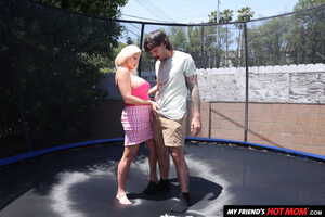 Original 2500 px/ 1667 px