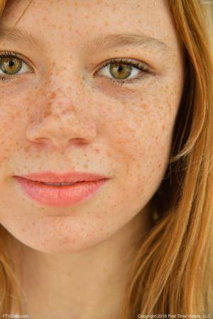 Original 852 px/ 1280 px