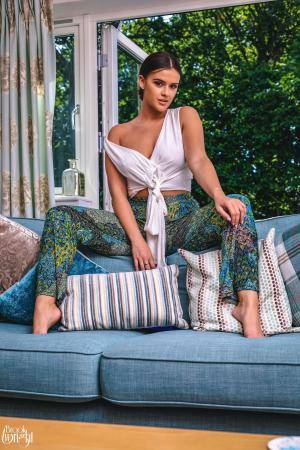 Original 3000 px/ 4500 px