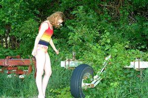 Original 973 px/ 645 px