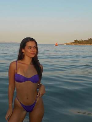 Original 640 px/ 849 px