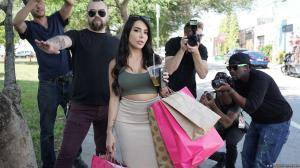 Original 2500 px/ 1406 px