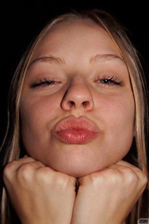 Original 1280 px/ 1920 px