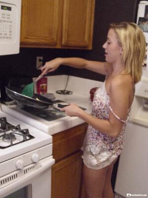 Original 1280 px/ 1706 px