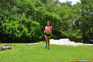 Original 3840 px/ 2564 px