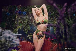 Original 2999 px/ 2000 px