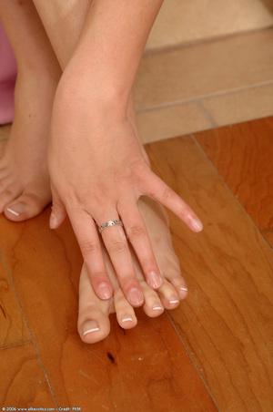 Original 680 px/ 1024 px