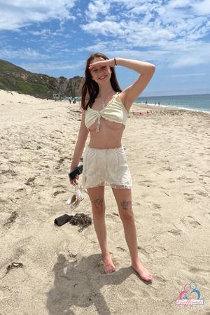 Original 2000 px/ 3000 px