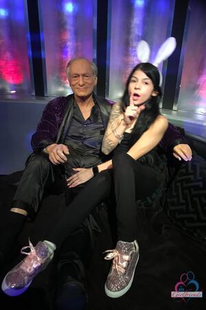 Original 2000 px/ 3000 px