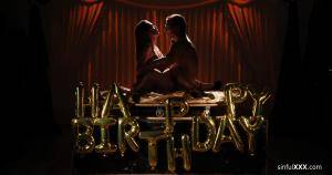 Original 5000 px/ 2637 px