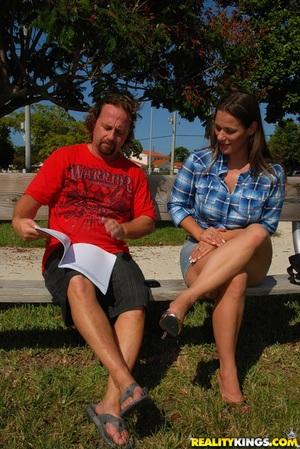 Original 2568 px/ 3840 px