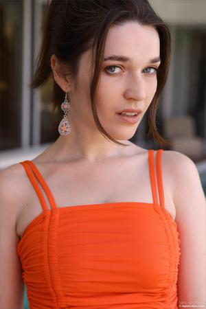 Original 2667 px/ 4000 px