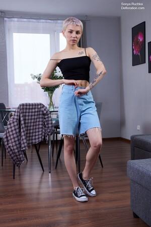 Original 1668 px/ 2500 px