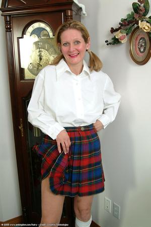 Original 682 px/ 1024 px