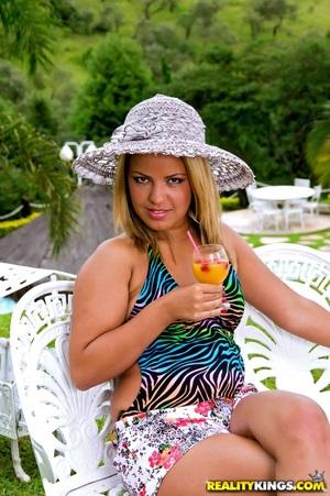 Original 2552 px/ 3840 px