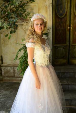 Original 855 px/ 1280 px