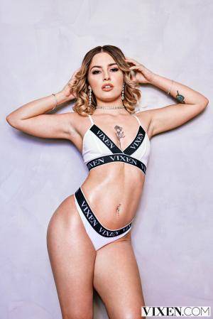 Original 2000 px/ 2999 px