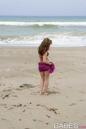 Original 832 px/ 1248 px