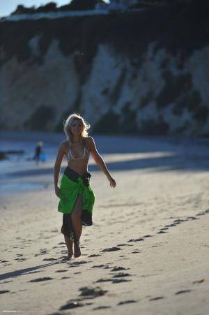 Original 899 px/ 1352 px