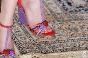 Original 1600 px/ 1064 px