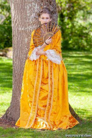 Original 1067 px/ 1600 px