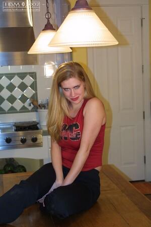 Original 683 px/ 1024 px