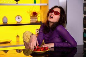 Original 3000 px/ 2000 px