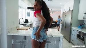 Original 1920 px/ 1080 px